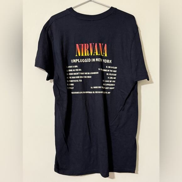 Nirvana Unplugged in New York size large black T-Shirt short sleeve music rock - Picture 8 of 9